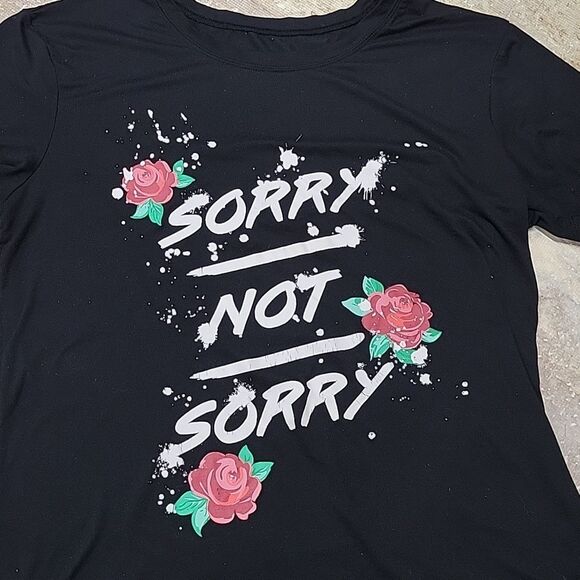 GOLD CRUSH WOMENS "SORRY NOT SORRY" TEE SIZE XL - Picture 2 of 4